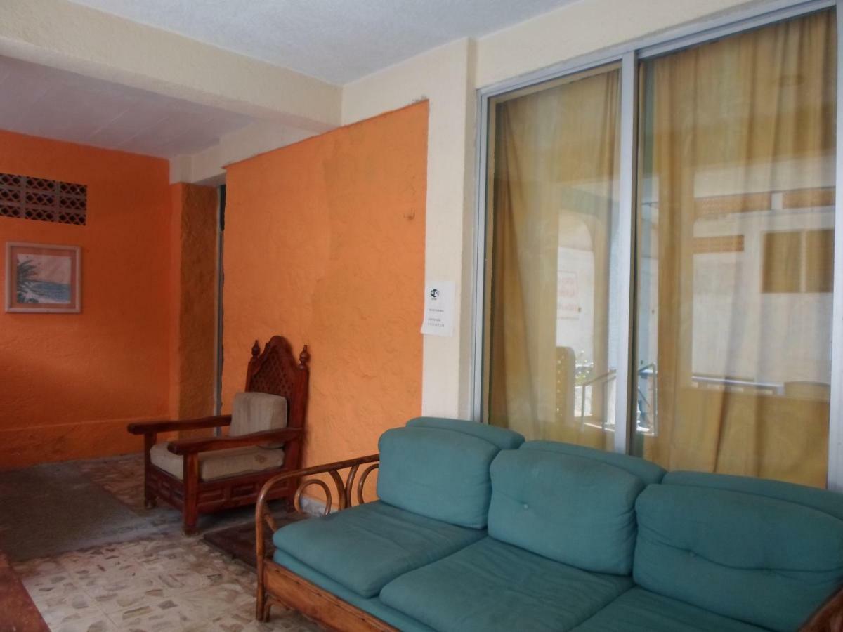 فندق Casa De Huespedes Santa Fe أكابولكو المظهر الخارجي الصورة